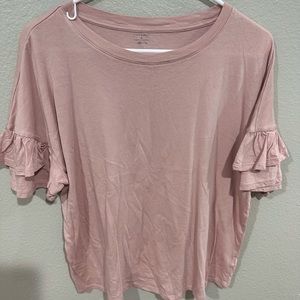 Ruffled sleeve tshirt